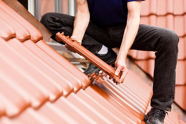 Trusted Roofer Near Me for Emergency Roof Repairs