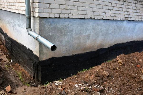 Local Experts for Seamless Gutter Services in Glendora